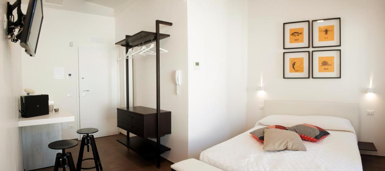 Via Del Faro Apartments Torre Canne Ngoại thất bức ảnh