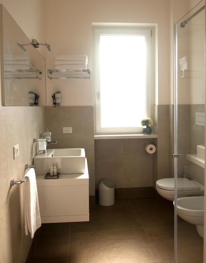 Via Del Faro Apartments Torre Canne Ngoại thất bức ảnh