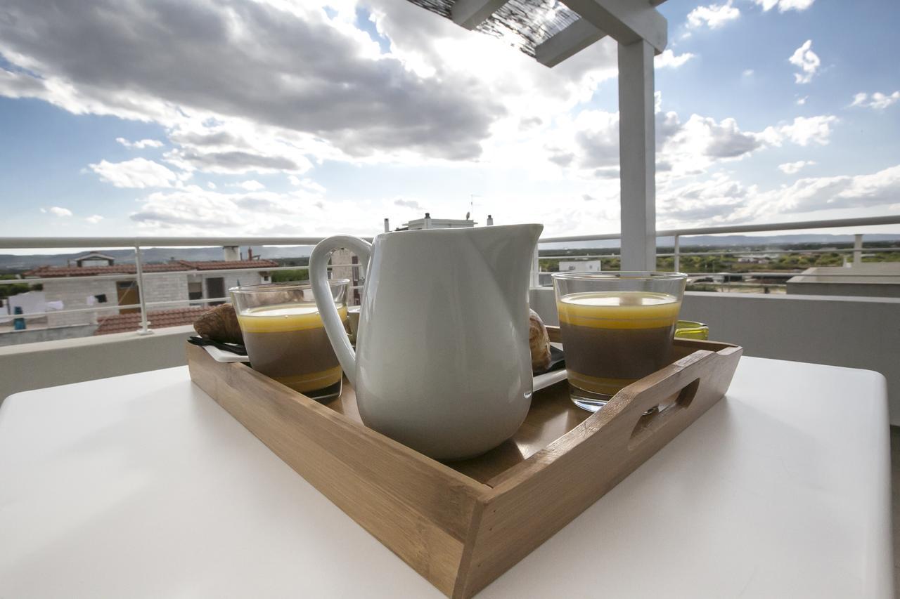 Via Del Faro Apartments Torre Canne Ngoại thất bức ảnh